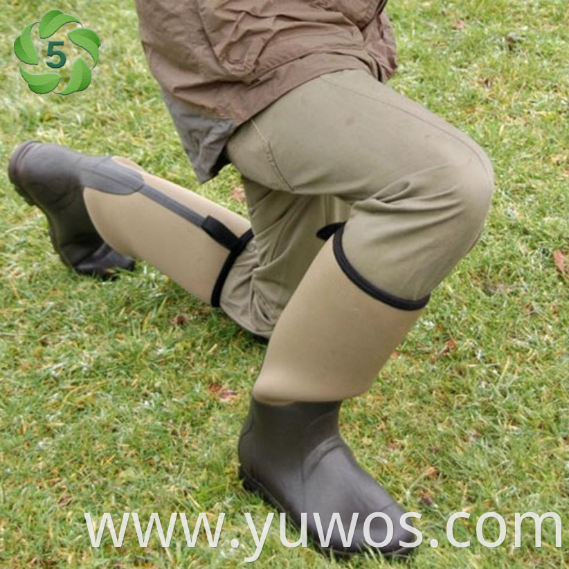 Green Rubber Boots Of 14 Inch High